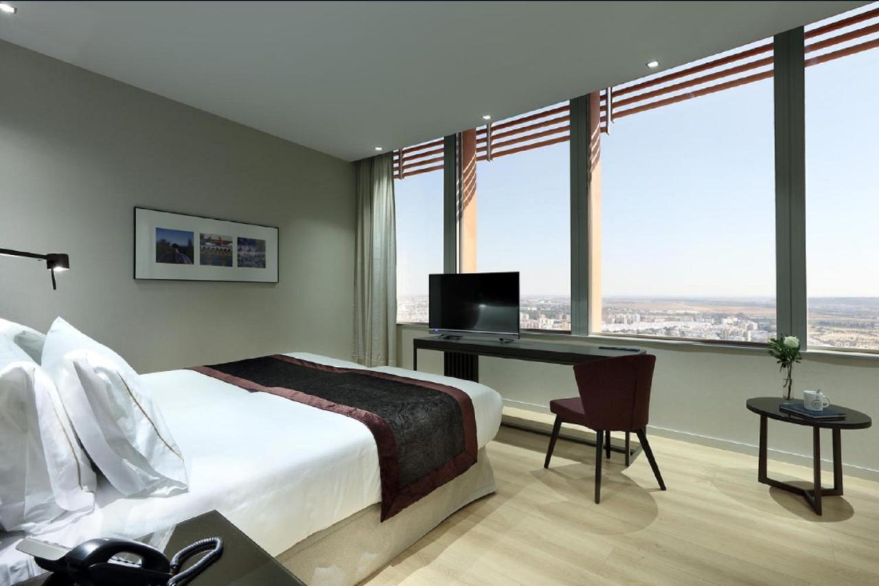 Hotel Eurostars Torre 5*